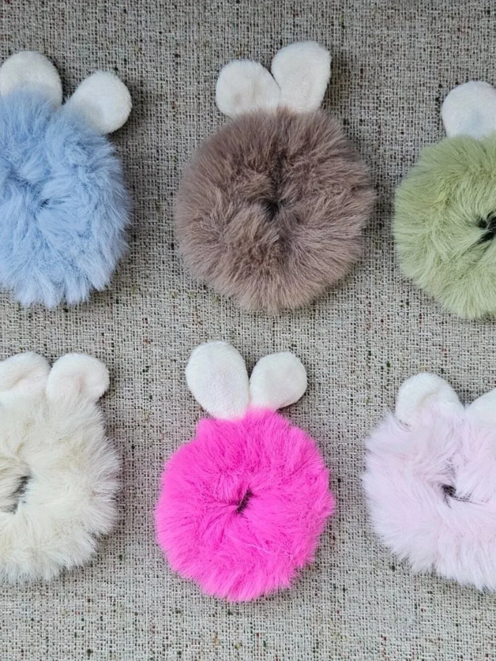 N/A plush bunny